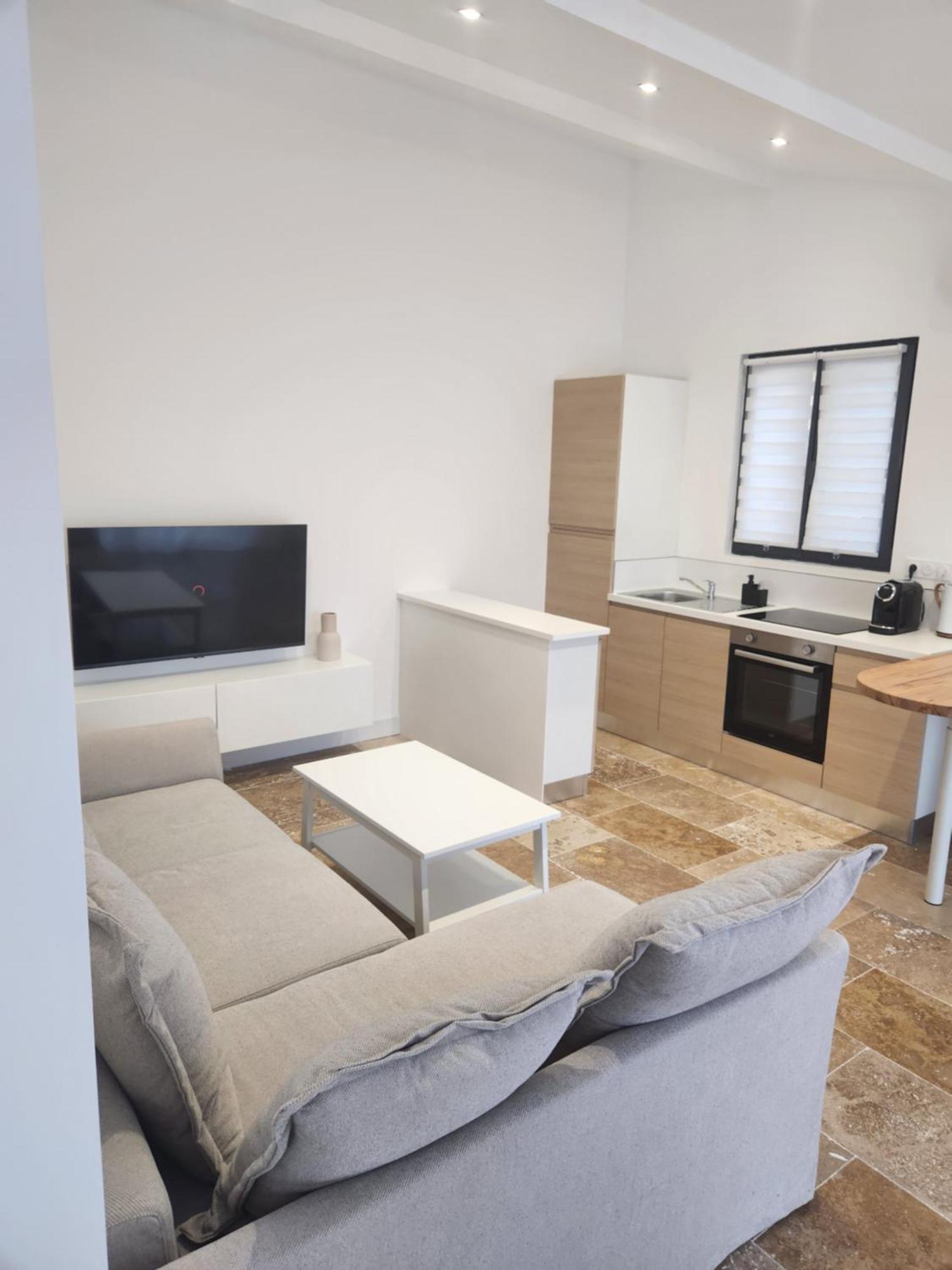 Maison "Cosy" Avec Parking Prive Et Climatisation Nimes Exterior foto