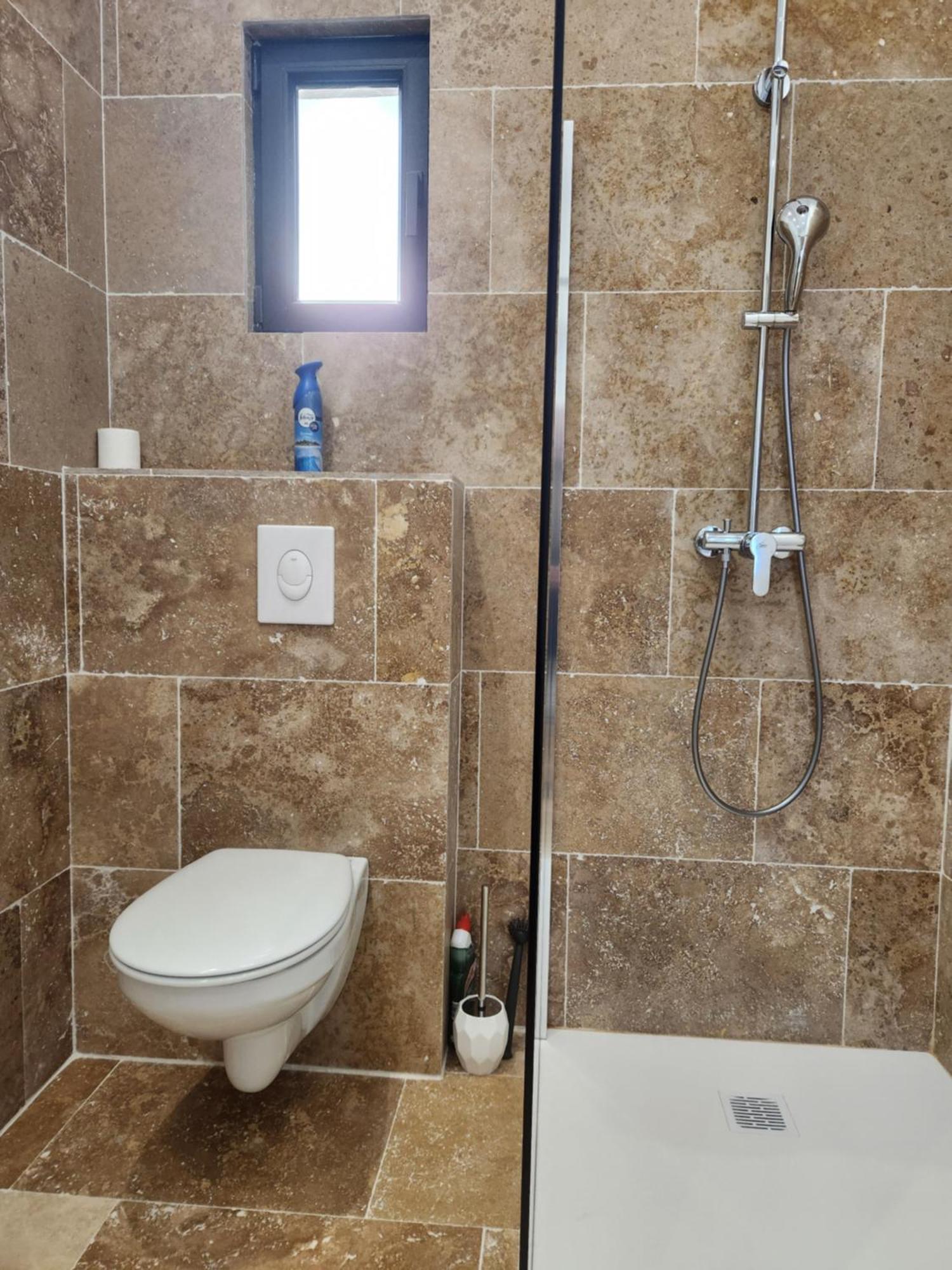 Maison "Cosy" Avec Parking Prive Et Climatisation Nimes Exterior foto